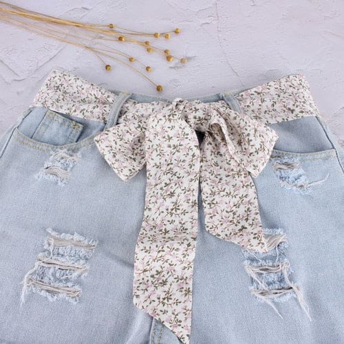 White Small Flowers Scarf Belt