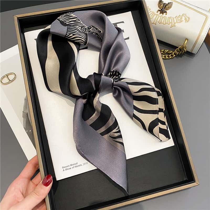 Angèle Scarf Hair Woman Carré Soie