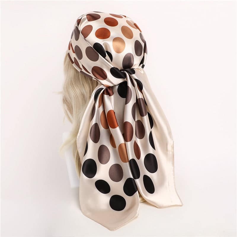 Amélie Women'S Creamy White Scarf With Polka Dots
