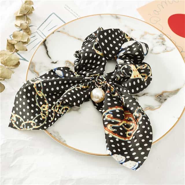 Chouchou Short Scarf Black Chainette