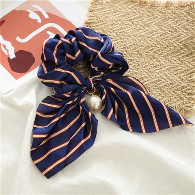 Chouchou Short Scarf Navy Stripes