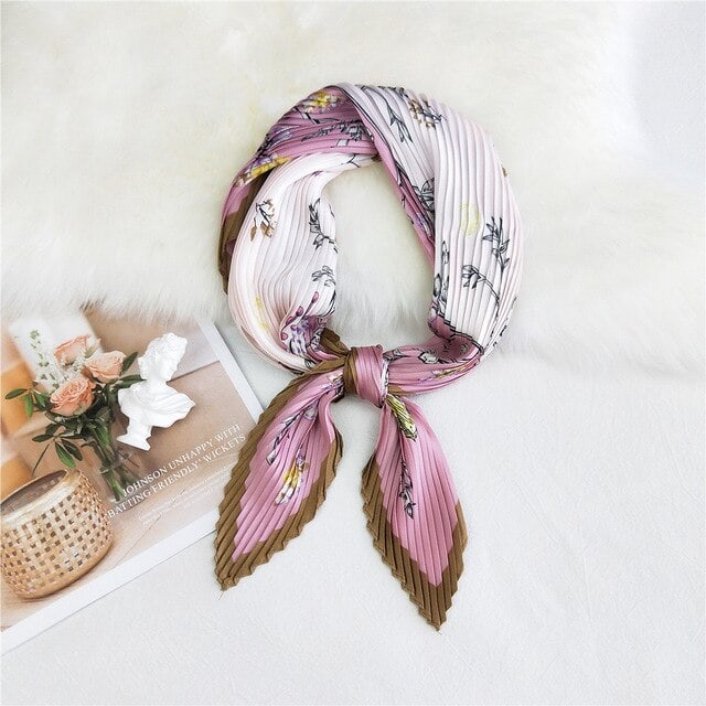 Scarf For Pink Pleated Hair - Léonce