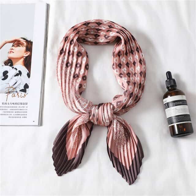 Scarf For Pink Pleated Hair - Elisine